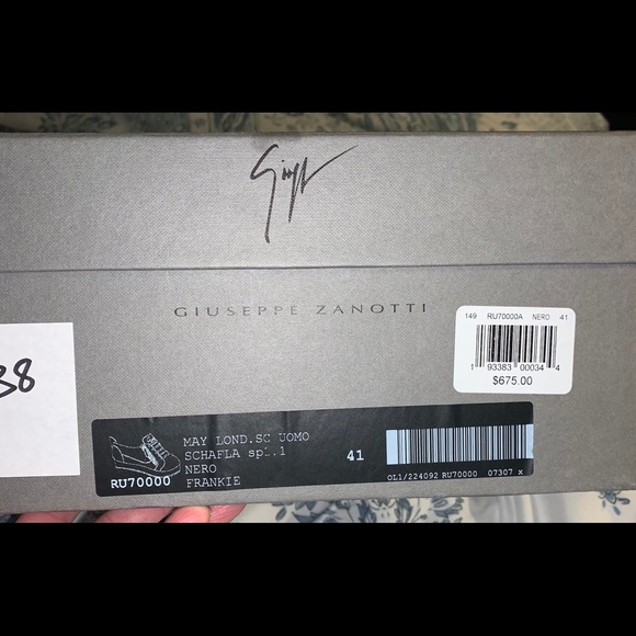 Men’s shoes Giuseppe Zanotti - Picture 2 of 4